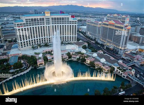 hotels near bellagio fountains|THE 10 CLOSEST Hotels to Fountains of Bellagio, Las Vegas.